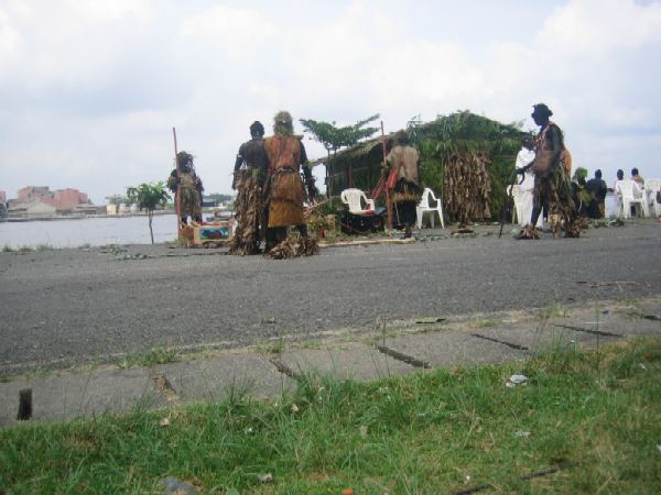 ritual Ngondo en Doula