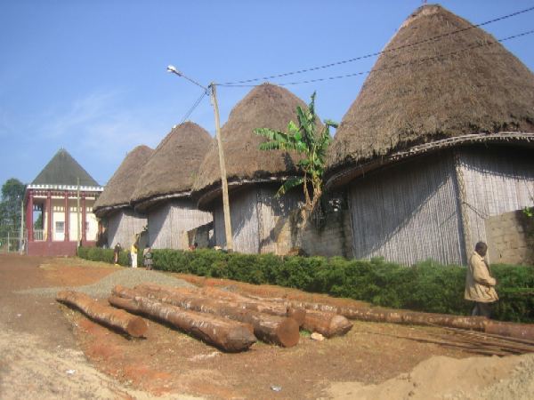 vista poblado en Dschang